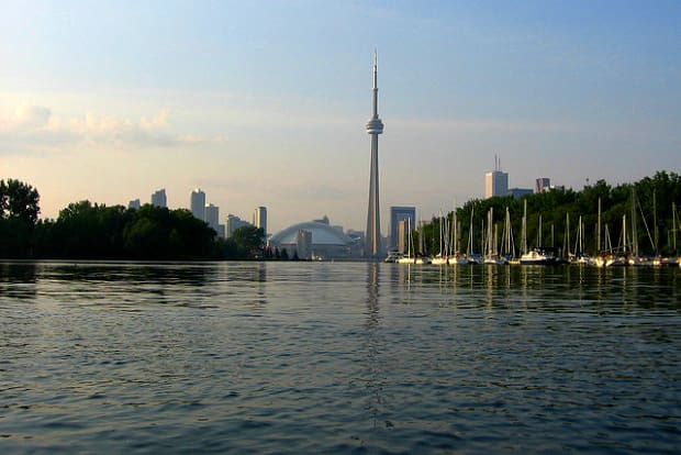 toronto-skyline