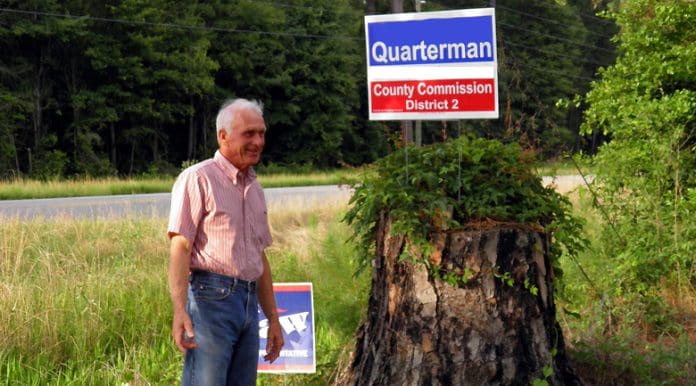 political yard signs vs. HOAs