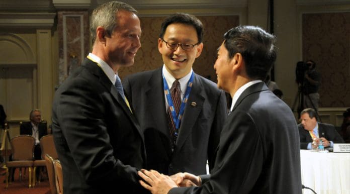 Chines Executives negotiation