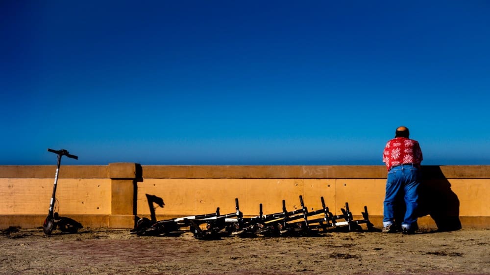 james-lee-LJBticE6ots-unsplash (1) dead lyft scooters