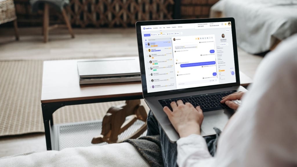 Person looking at LinkedIn CRM app LeadDelta on laptop Person looking at LinkedIn CRM app LeadDelta on laptop