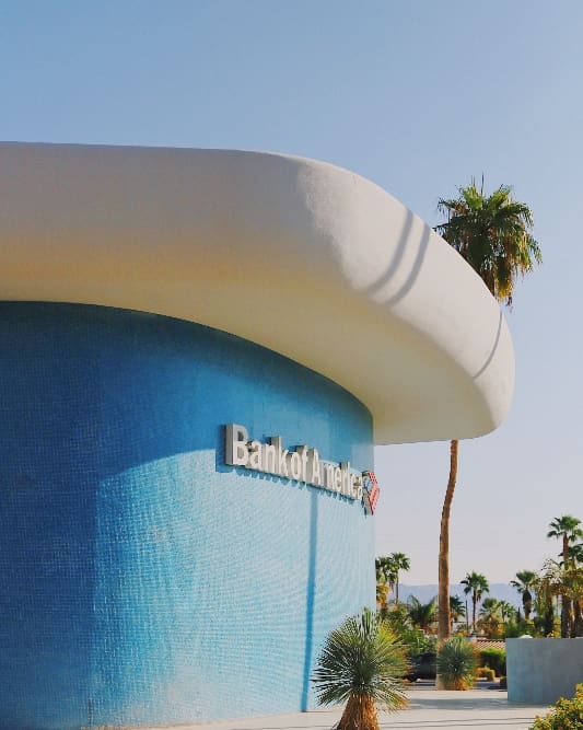 Front of Bank of America location