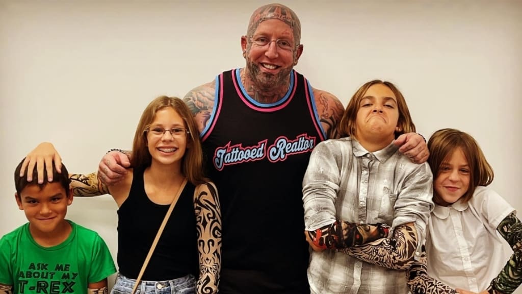 Justin Mercer with kids, who is challenging realtors everywhere to be authentic